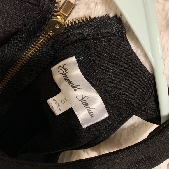 Emerald Sunday black dress, size small - Picture 3 of 3